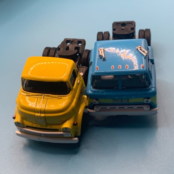 2ct M2 PEZ Yellow and Blue Semi Trailer Vehicles WOB - Picture 3 of 5